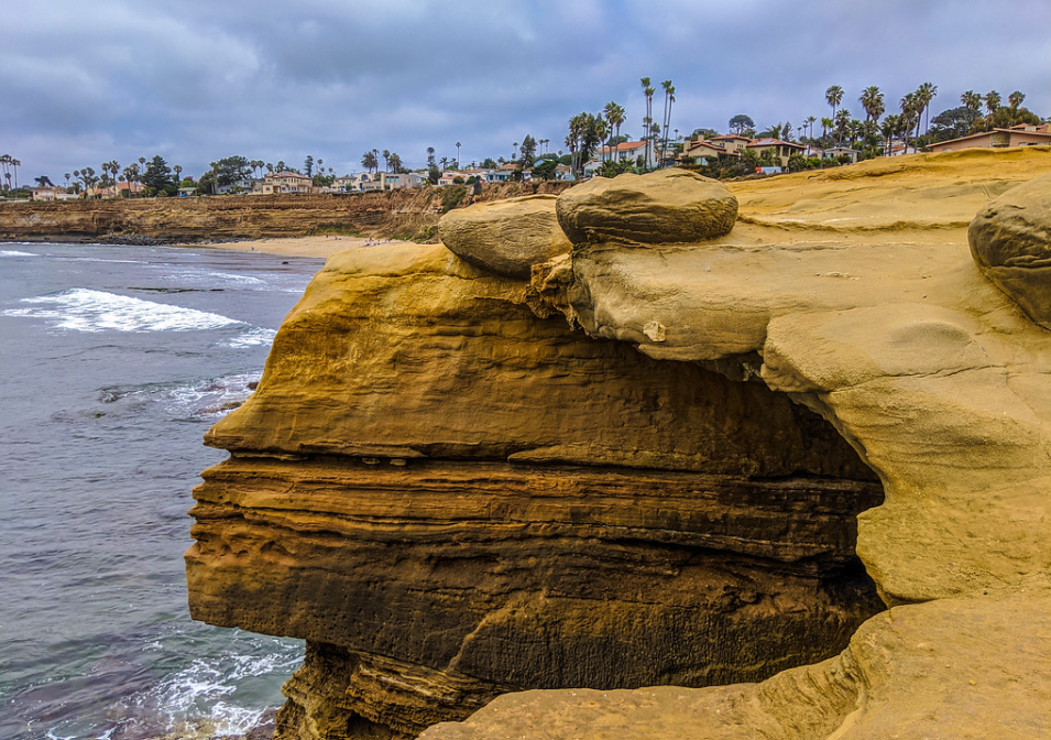 Cliff